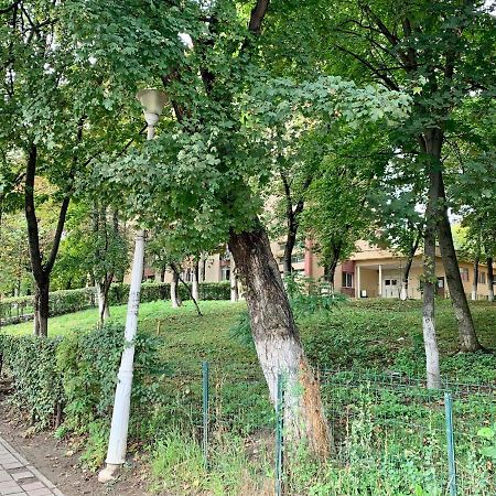 Luand Apartament Yaş Dış mekan fotoğraf