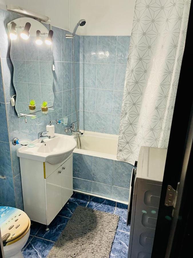 Luand Apartament Yaş Dış mekan fotoğraf